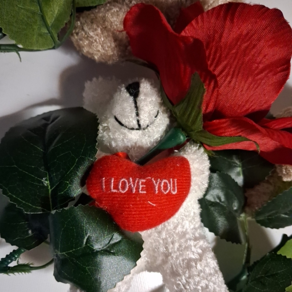 Roses With I Love You Teddy Bear